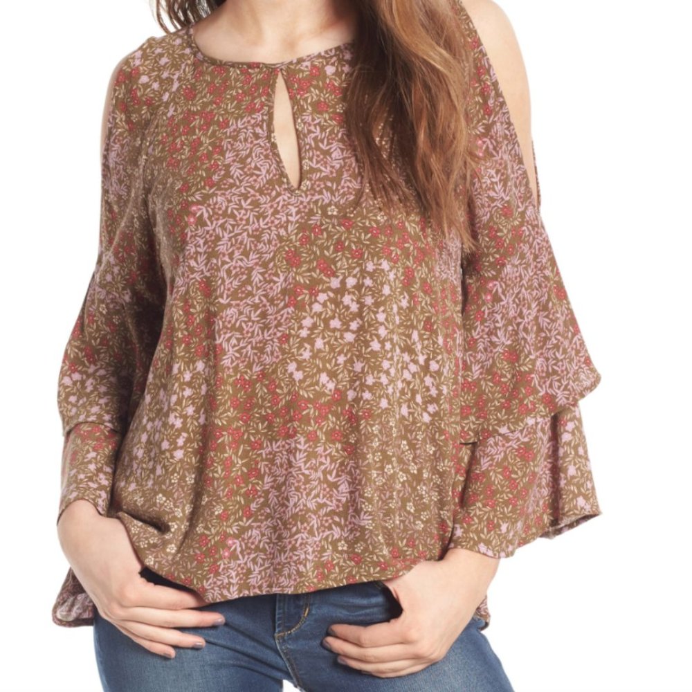 BP Cold Shoulder Floral Top